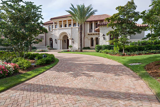 Best Decorative Driveway Pavers  in Arden Hills, MN