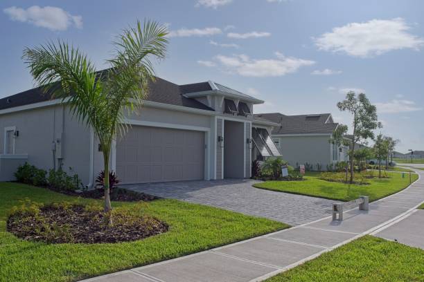 Best Driveway Pavers Near Me  in Arden Hills, MN
